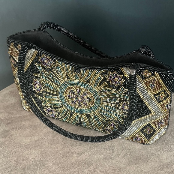 Intricate Beaded Purse. Small Handbag made of Satin and Acrylic Beads. - Picture 11 of 12